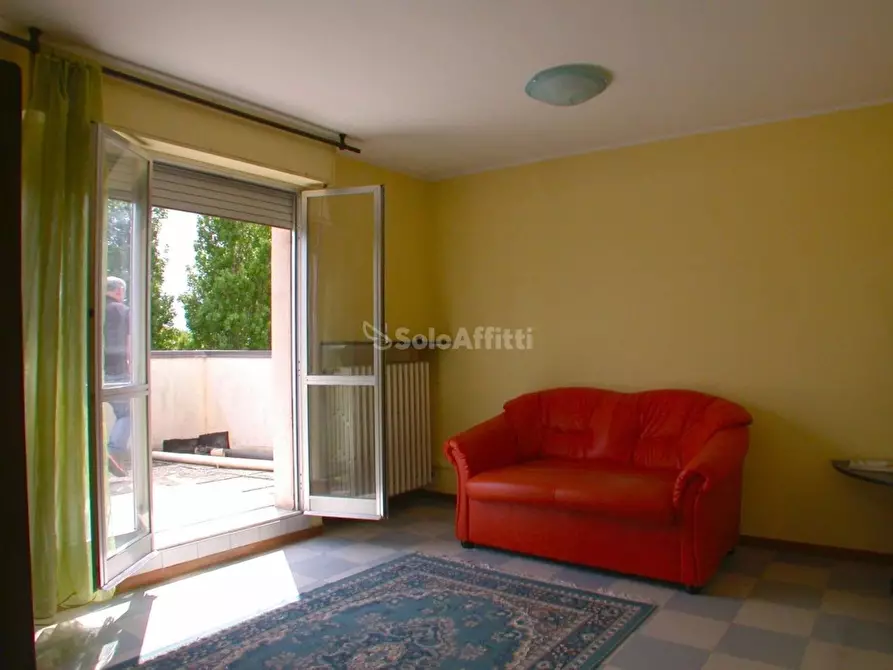 Immagine 2 di Ufficio in affitto  a Fano