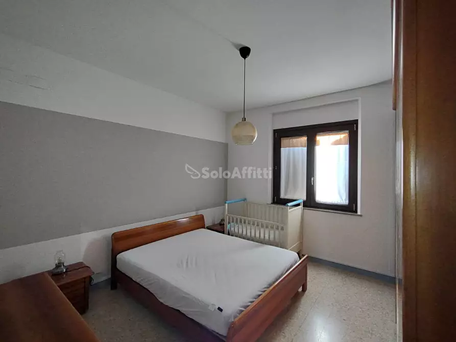 Immagine 14 di Appartamento in affitto  a Fano