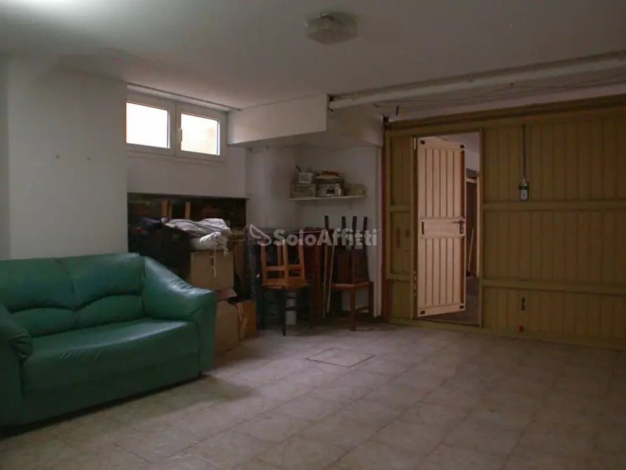 Immagine 24 di Appartamento in affitto  in Roma a Fano