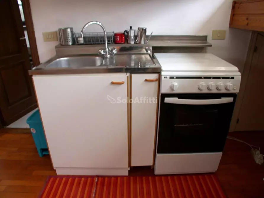 Immagine 9 di Appartamento in affitto  a Pesaro