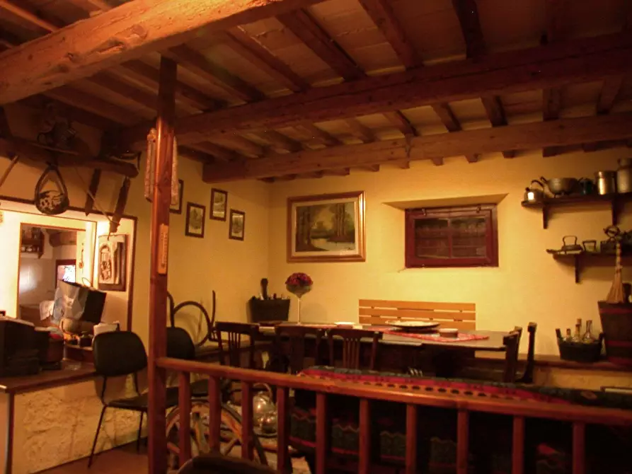 Immagine 8 di Casa semindipendente in vendita  in VIA SAVIGNANO a Cartoceto