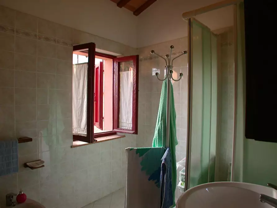 Immagine 22 di Casa semindipendente in vendita  in VIA SAVIGNANO a Cartoceto