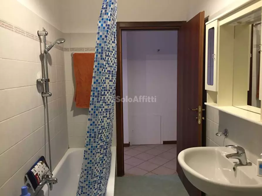 Immagine 9 di Appartamento in affitto  in Fabio Filzi a Fano