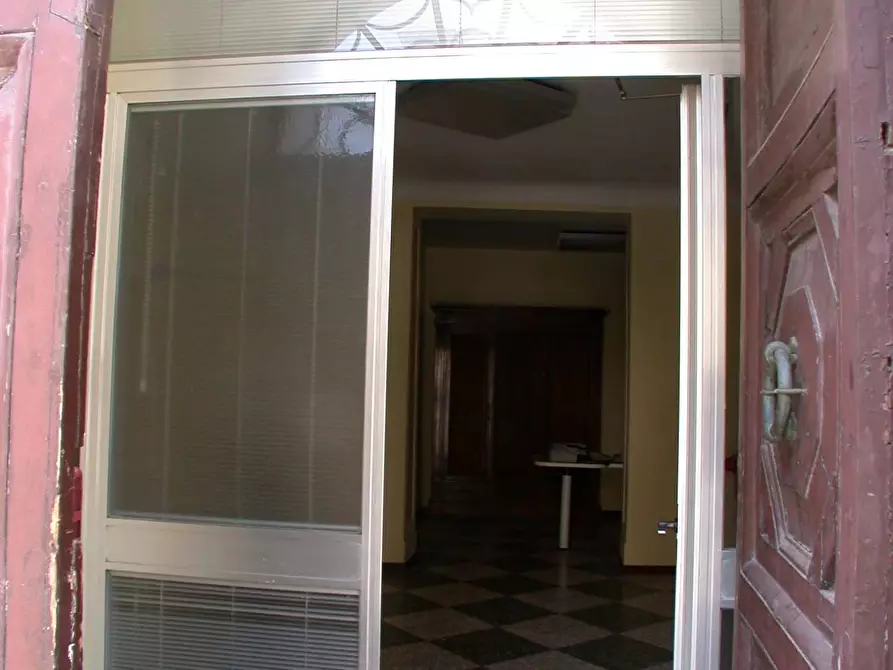 Immagine 2 di Ufficio in affitto  a Fano