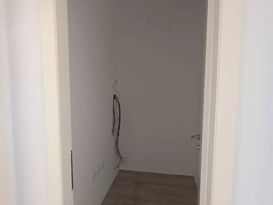 Immagine 11 di Appartamento in affitto  a Fano