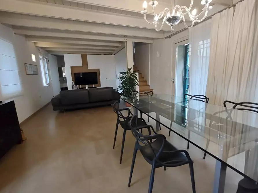 Immagine 2 di Casa semindipendente in affitto  in Flaminia a Fano