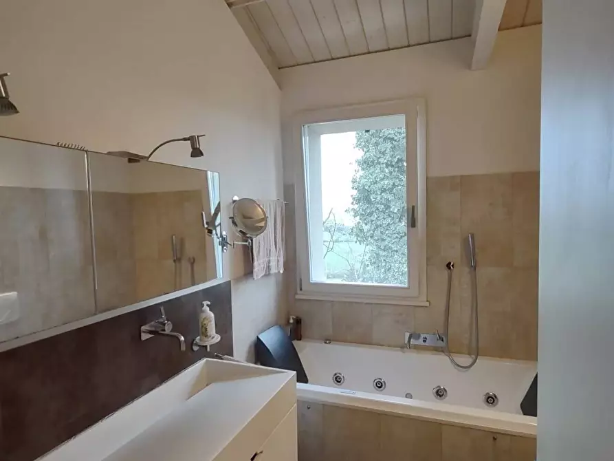 Immagine 22 di Casa semindipendente in affitto  in Flaminia a Fano