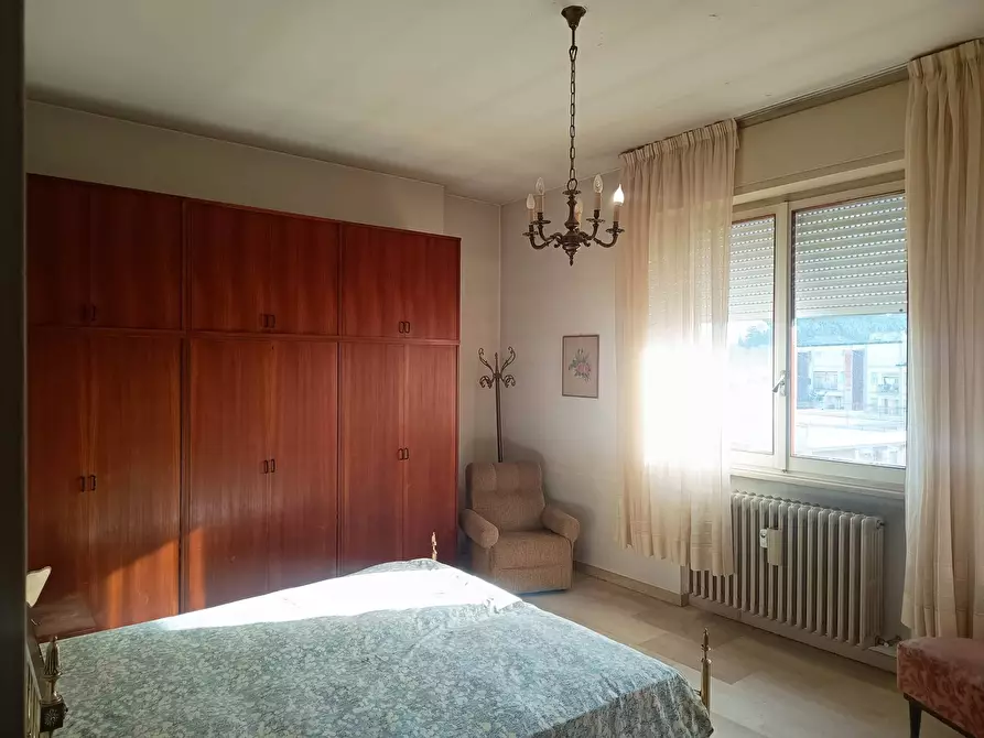 Immagine 8 di Appartamento in vendita  a Pesaro