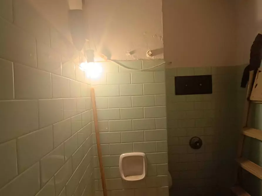 Immagine 15 di Appartamento in vendita  a Pesaro