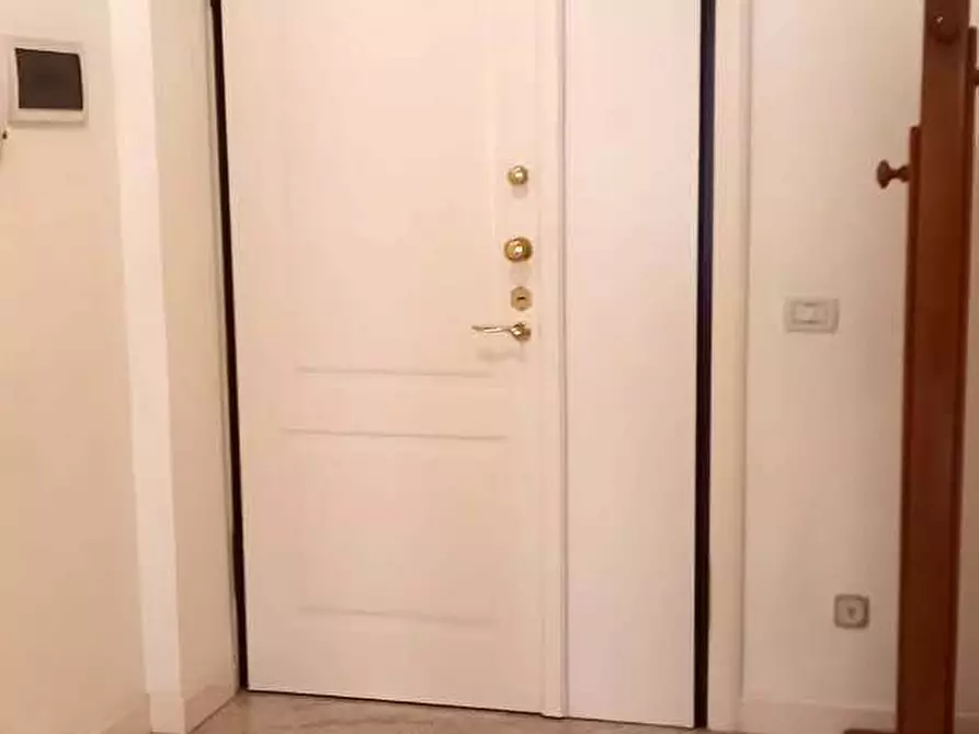 Immagine 3 di Appartamento in vendita  a Pesaro