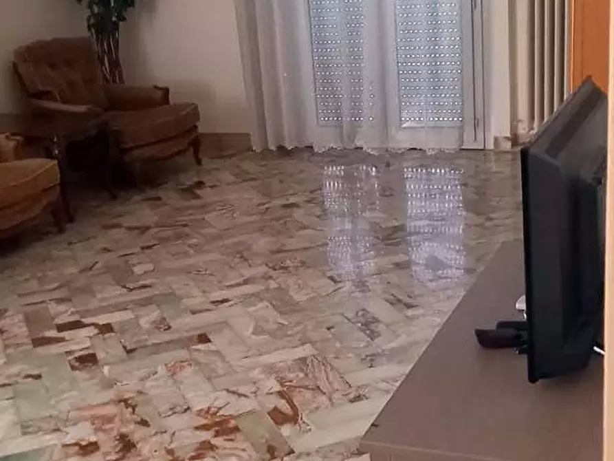 Immagine 4 di Appartamento in vendita  a Pesaro