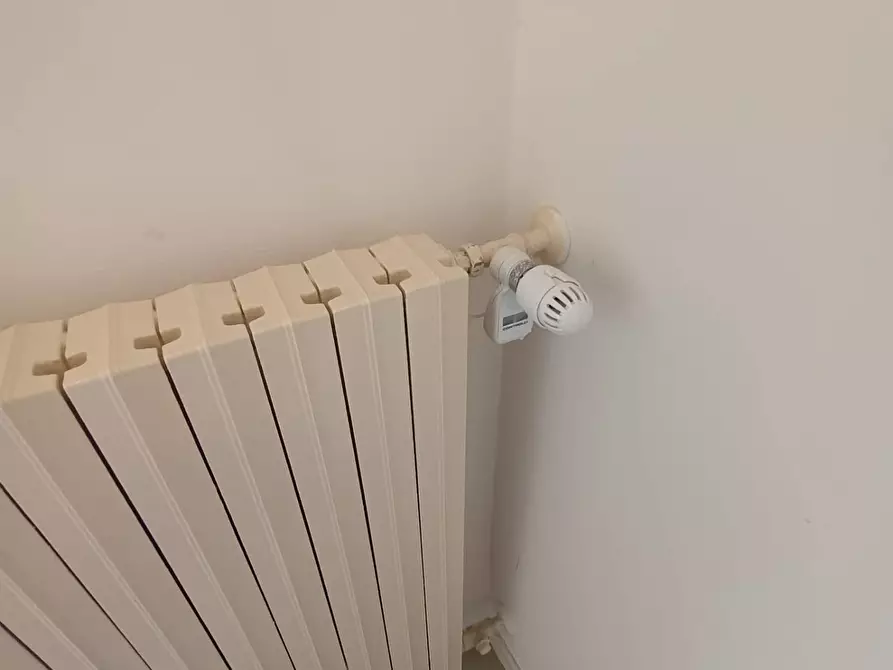 Immagine 26 di Appartamento in vendita  in Viale Undici Febbraio a Pesaro