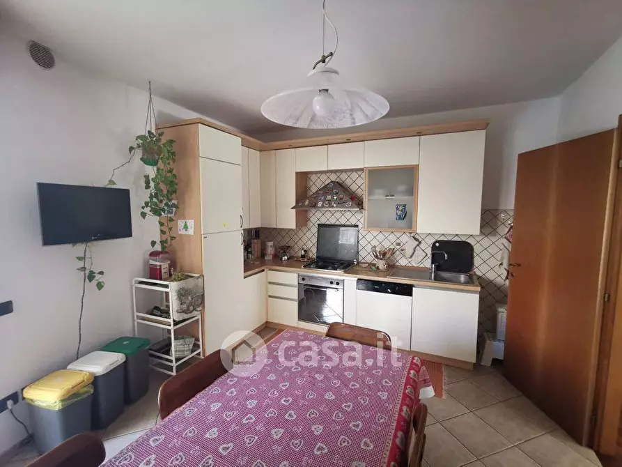 Immagine 2 di Villetta a schiera in vendita  in via giolitti a Pesaro