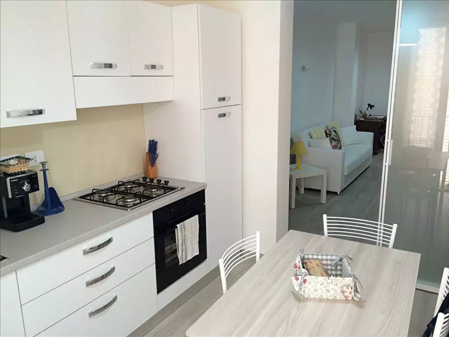 Immagine 8 di Appartamento in vendita  in Galleria Dei Fonditori a Pesaro