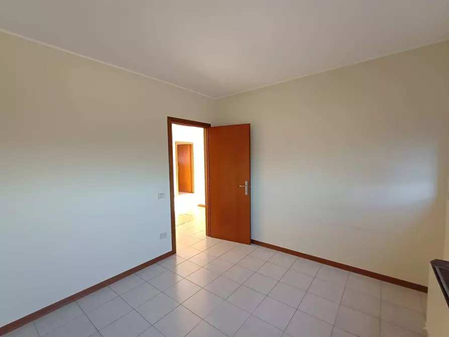 Immagine 9 di Ufficio in affitto  in via Andrea Costa a Pesaro