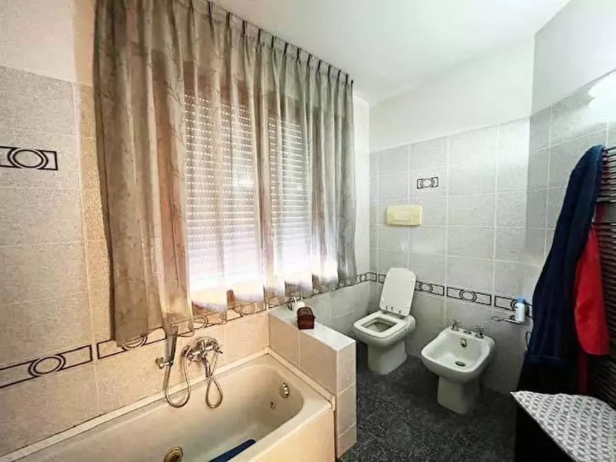 Immagine 12 di Agriturismo in vendita  in VIA DELLA FABRECCIA a Pesaro