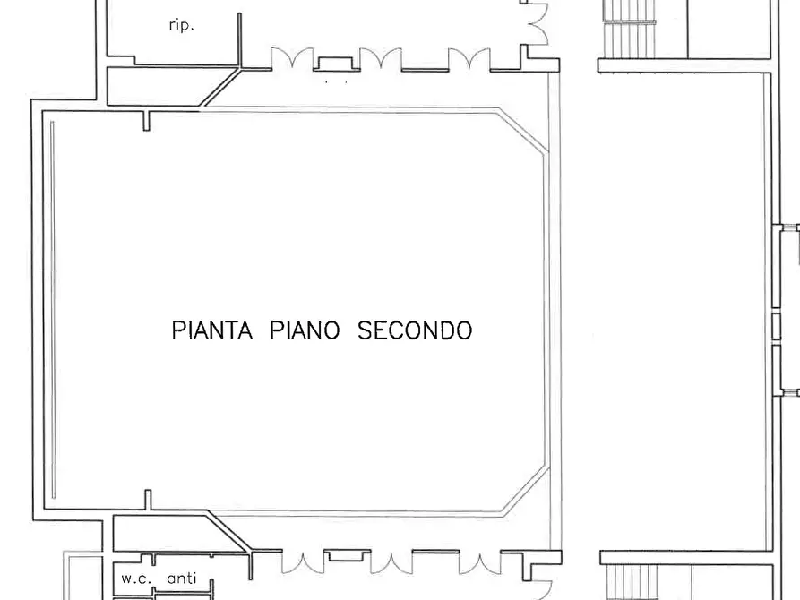 Immagine 2 di Locale commerciale in affitto  in Via Andrea Costa a Pesaro