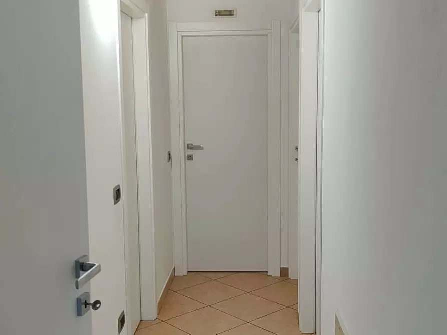 Immagine 18 di Casa semindipendente in affitto  in strada flaminia a Pesaro