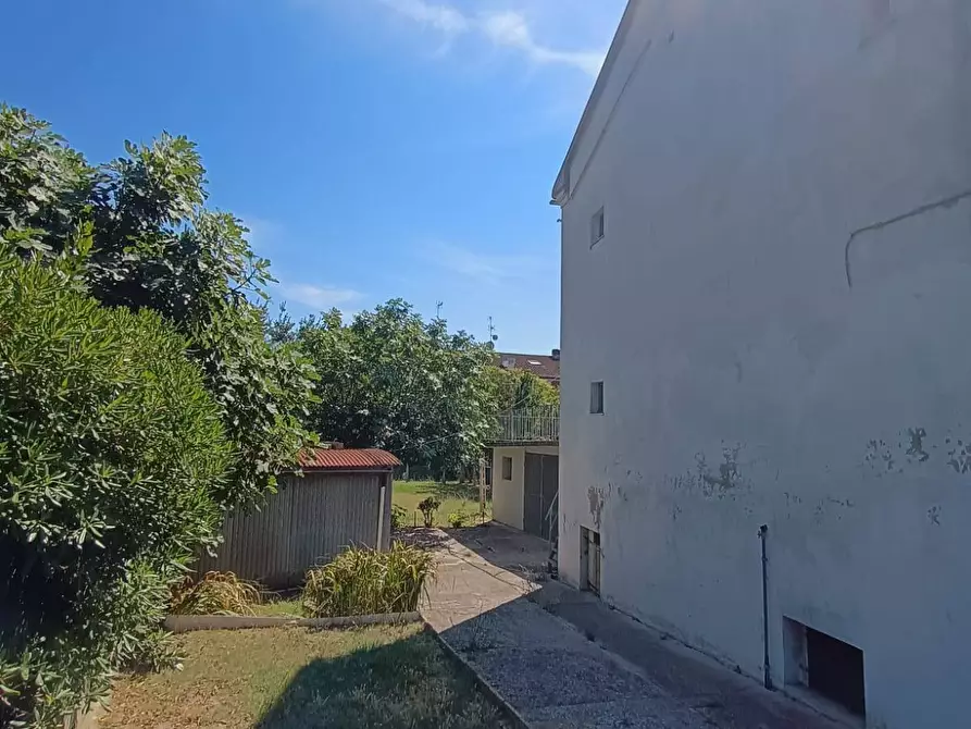 Immagine 15 di Agriturismo in affitto  in strada Lunga a Pesaro