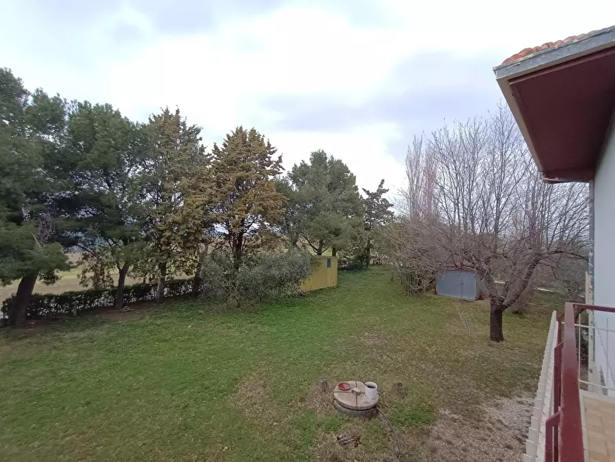 Immagine 22 di Villa in vendita  a Mombaroccio