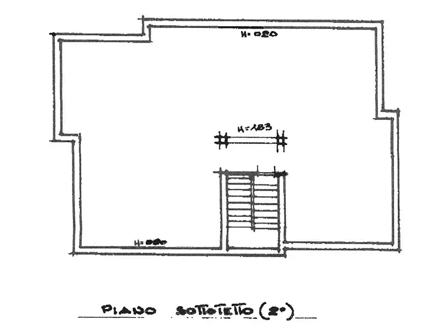 Immagine 28 di Villa in vendita  a Mombaroccio