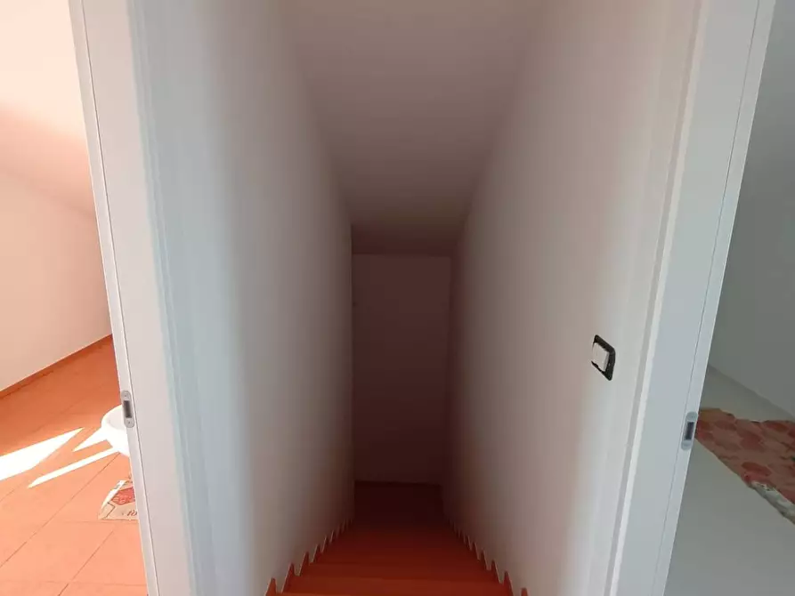 Immagine 17 di Appartamento in vendita  in VIA ROMA a Cartoceto