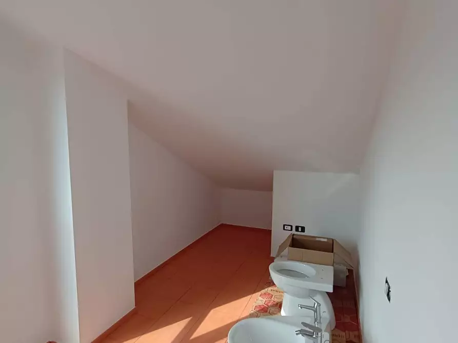 Immagine 19 di Appartamento in vendita  in VIA ROMA a Cartoceto