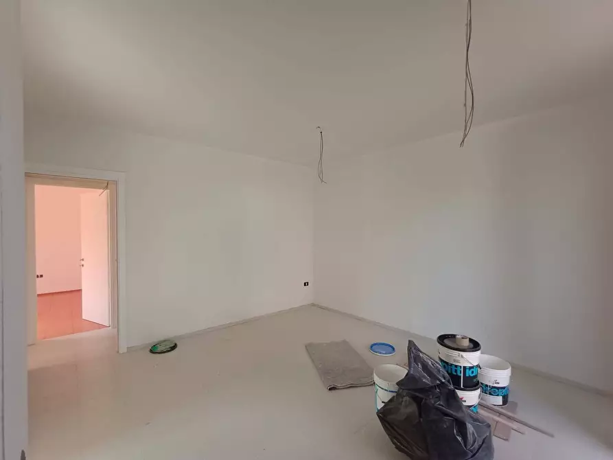 Immagine 5 di Appartamento in vendita  in via Roma a Fermignano