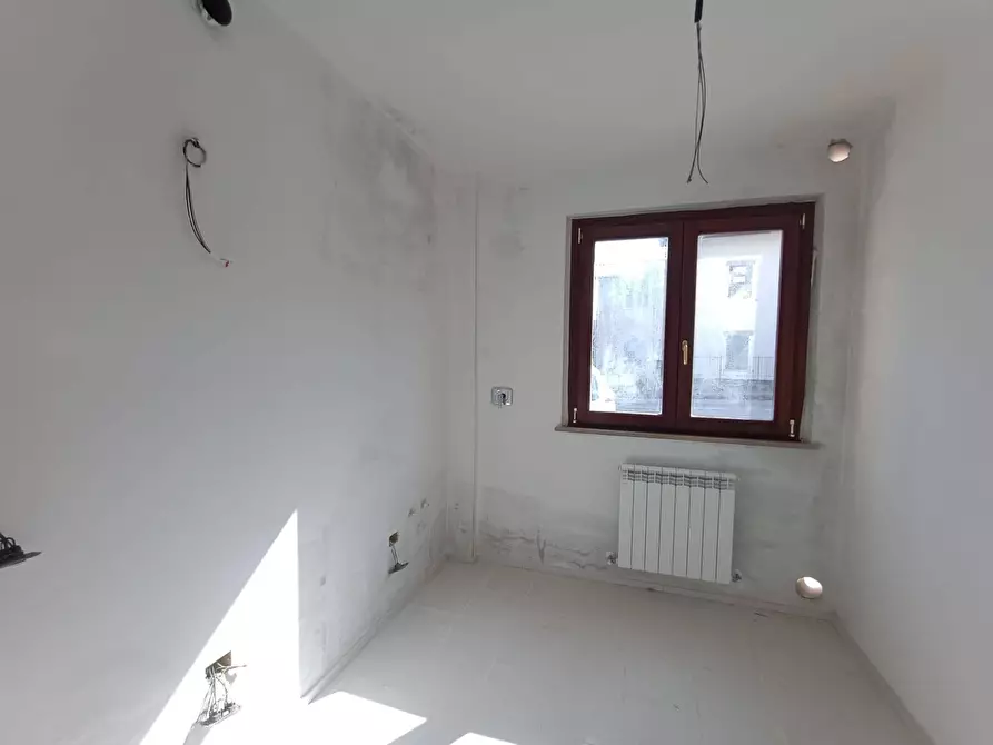 Immagine 6 di Appartamento in vendita  in via Roma a Fermignano