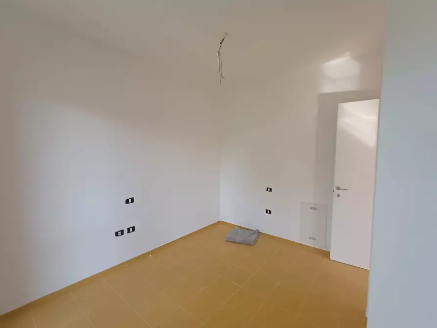 Immagine 13 di Appartamento in vendita  in via Roma a Fermignano