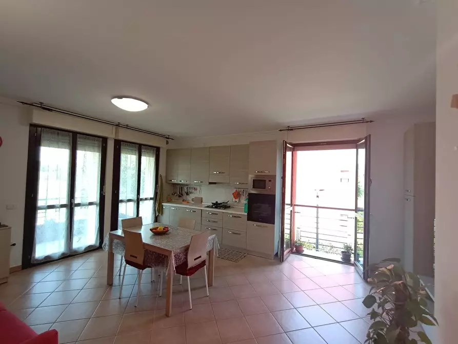 Immagine 5 di Appartamento in vendita  in XXVIII 8 a Fano