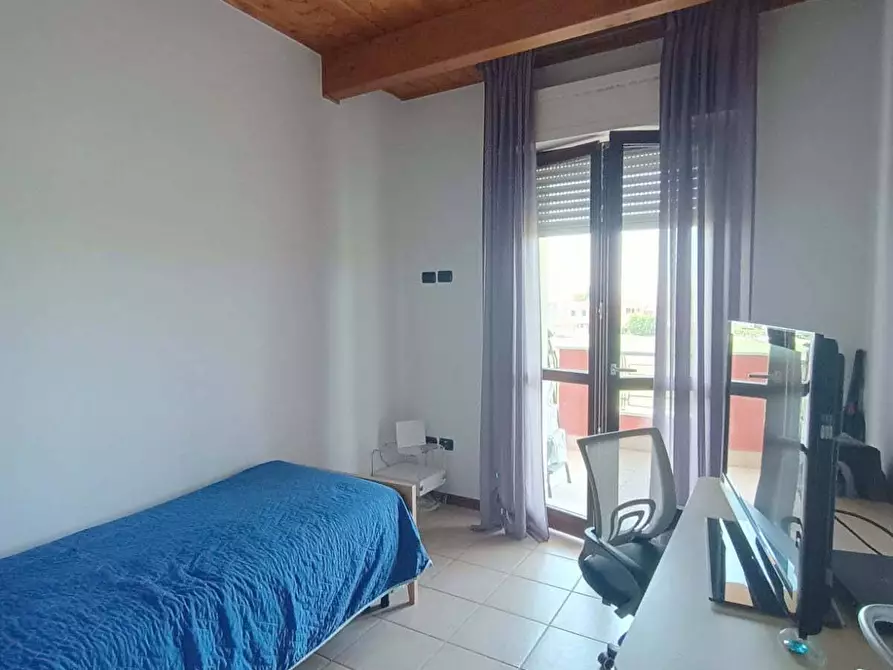 Immagine 14 di Appartamento in vendita  in XXVIII 10 a Fano