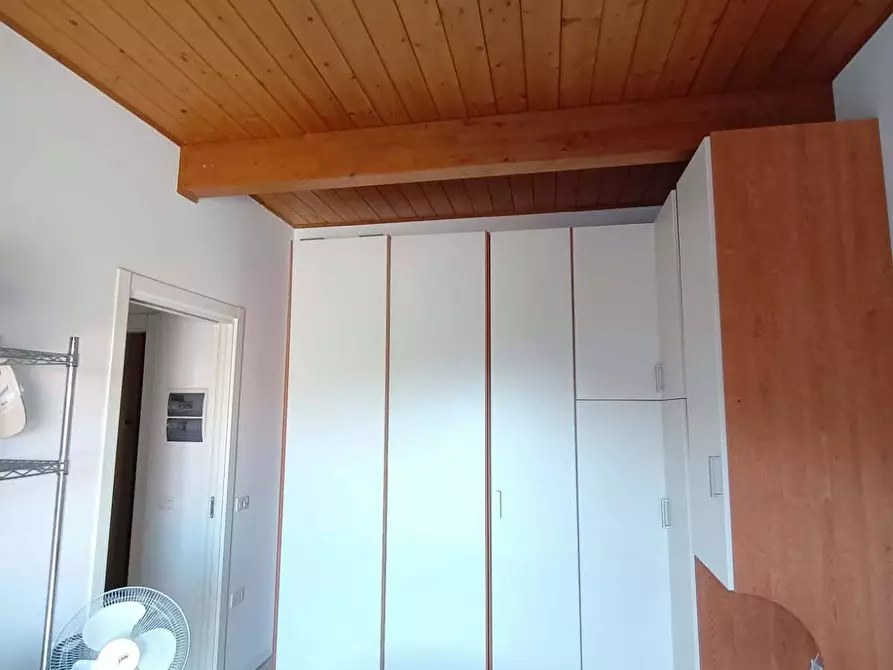 Immagine 15 di Appartamento in vendita  in XXVIII 12 a Fano