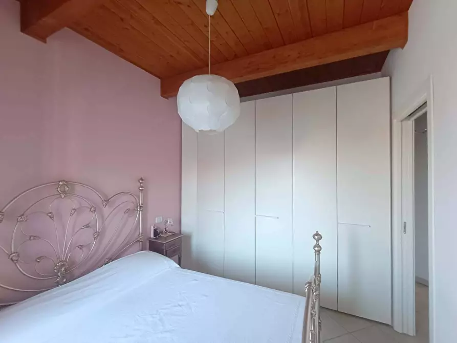 Immagine 9 di Appartamento in vendita  in XXVIII strada 14 a Fano