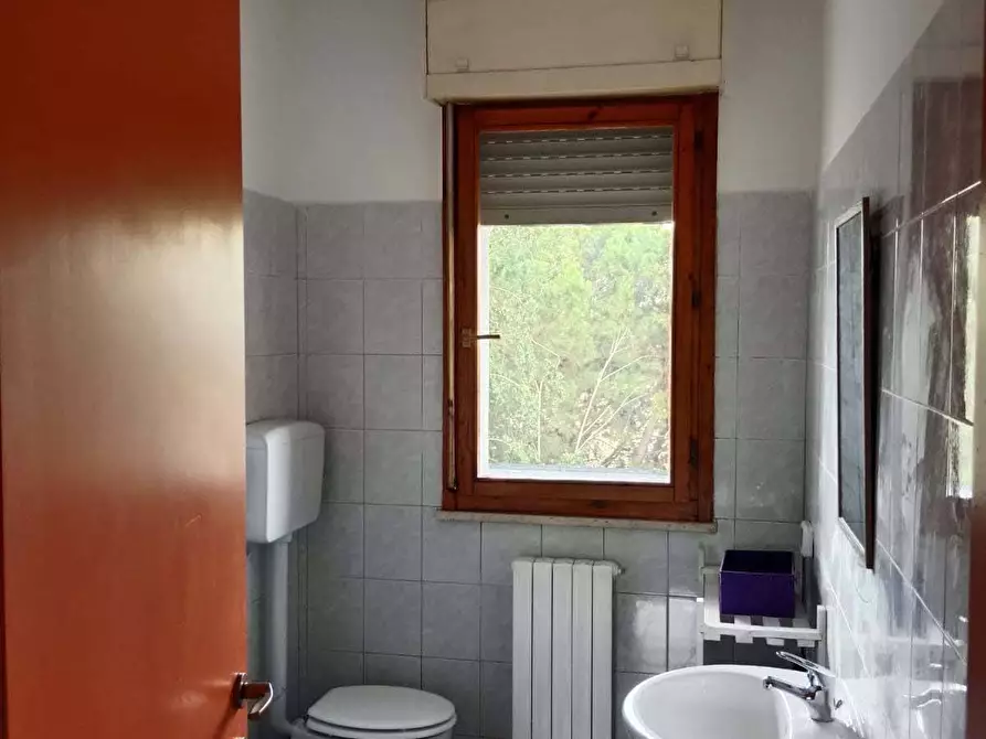 Immagine 4 di Appartamento in affitto  in via Della Libertà a Vallefoglia