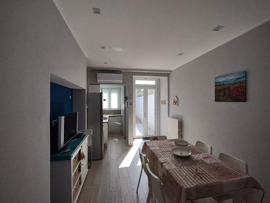 Immagine 3 di Agriturismo in affitto  in Via Cairoli a Fano