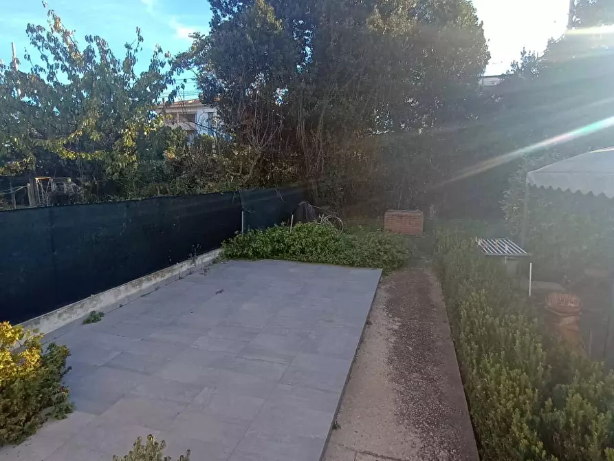 Immagine 3 di Appartamento in vendita  in via bixio a Pesaro