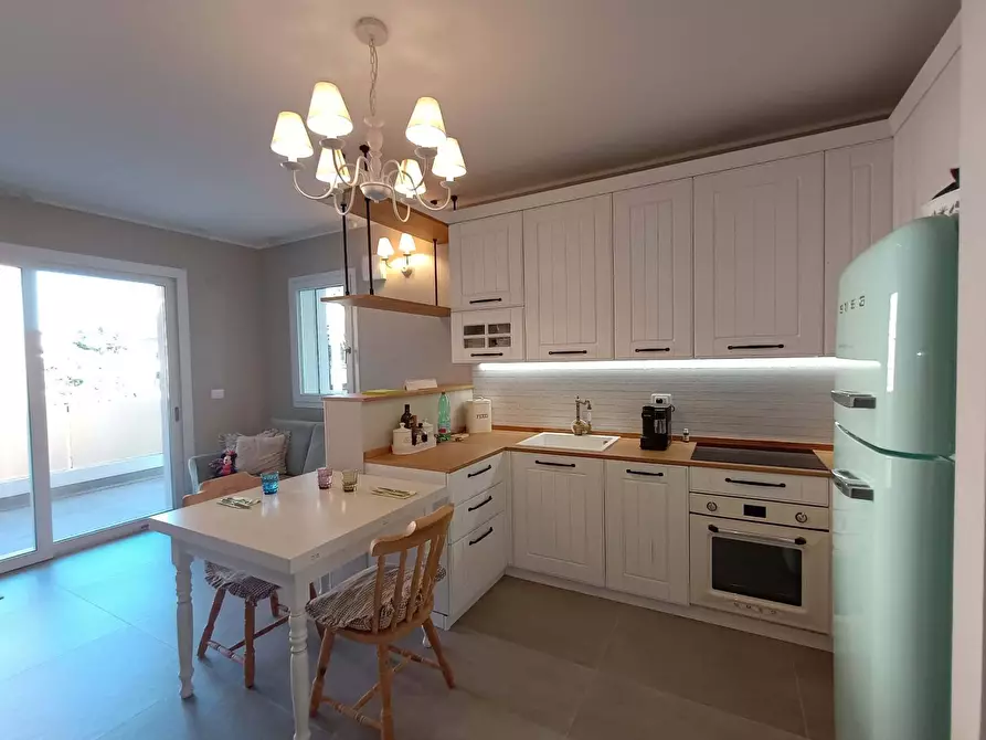 Immagine 1 di Appartamento in vendita  in via Gennari a Fano