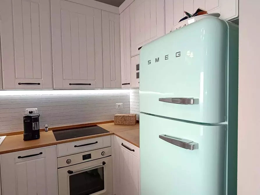 Immagine 6 di Appartamento in vendita  in via Gennari a Fano