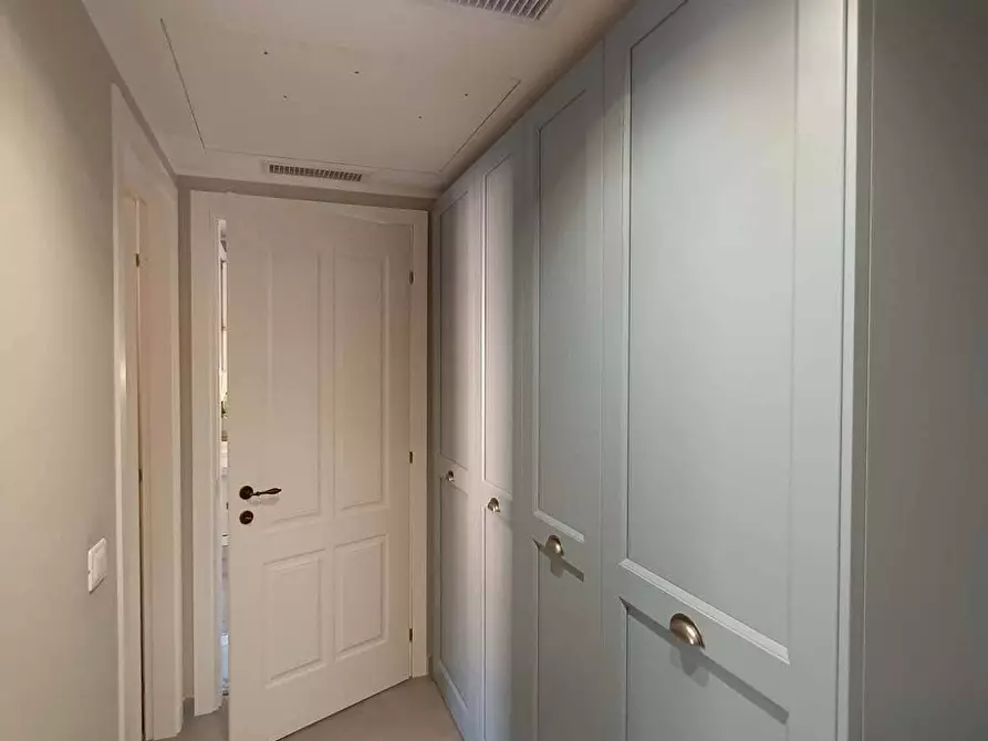 Immagine 14 di Appartamento in vendita  in via Gennari a Fano