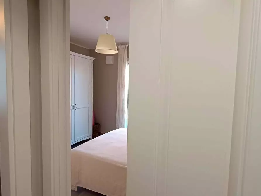 Immagine 20 di Appartamento in vendita  in via Gennari a Fano