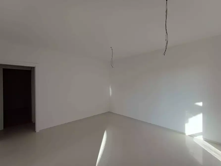 Immagine 5 di Appartamento in vendita  in via Roma 95 a Fermignano