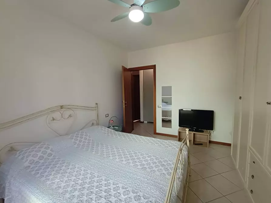 Immagine 15 di Appartamento in affitto  in via Madonna Mare 25 a Fano