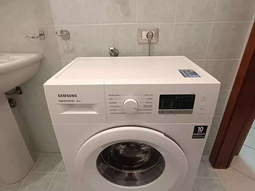 Immagine 22 di Appartamento in affitto  in via Madonna Mare 25 a Fano