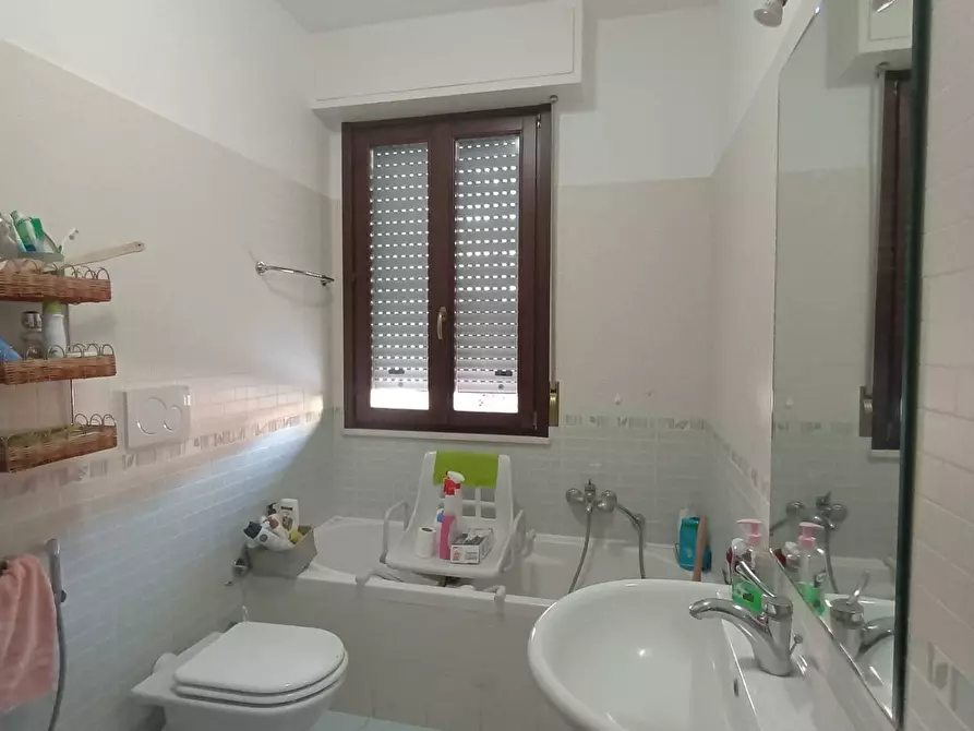 Immagine 12 di Appartamento in vendita  in Via Persiutti 6 a Fano