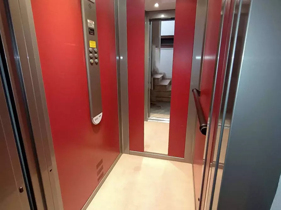 Immagine 22 di Appartamento in vendita  in Via Persiutti 6 a Fano