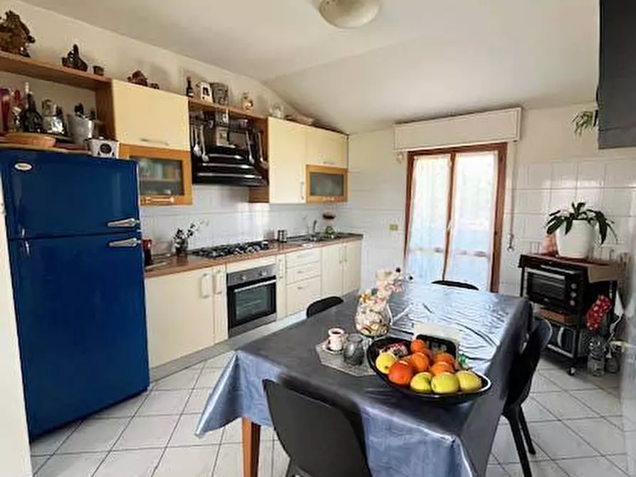 Immagine 9 di Appartamento in vendita  in via I Strada a Fano