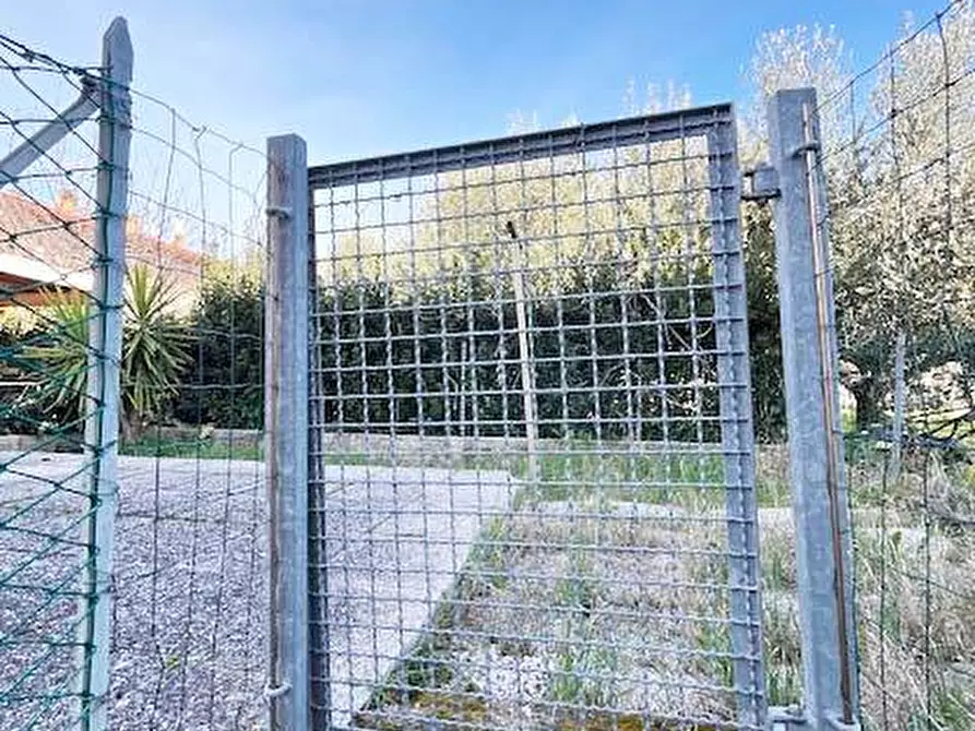 Immagine 25 di Appartamento in vendita  in via I Strada a Fano