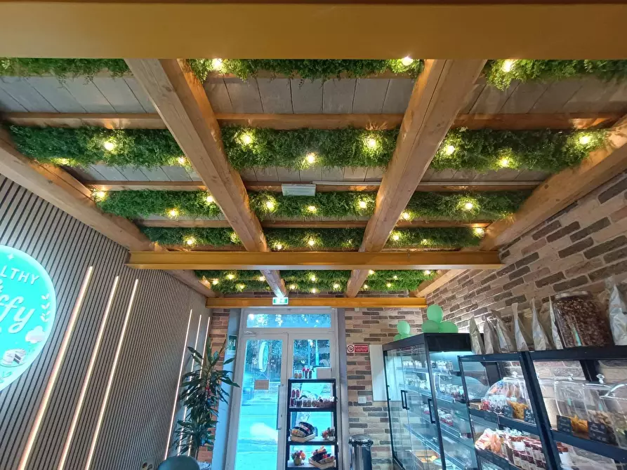 Immagine 3 di Locale commerciale in affitto  in VIA ROMA 37 a Fano