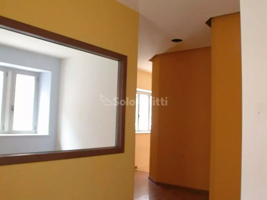 Immagine 5 di Ufficio in vendita  in Nolfi 91 a Fano